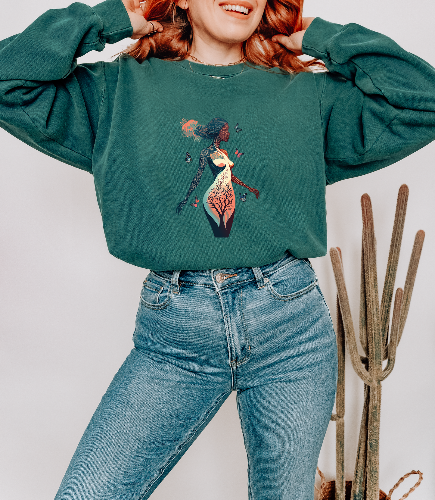 Eutierria Crewneck